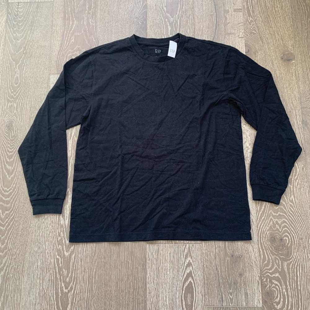 Gap Classic long-sleeve tee